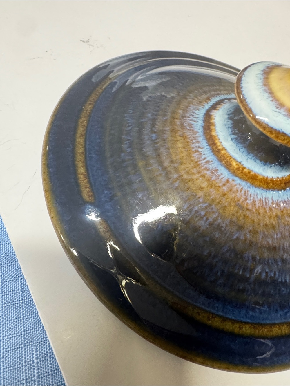 BILL CAMPBELL Pottery 8.5”x6” Lidded Canister Signed Blue - Picture 10 of 10